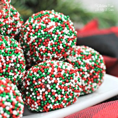 Boozy Christmas Chocolate Truffle | Delicious Christmas treat for adults!