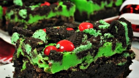 Grinch Brownies | Yummy Christmas recipe for our favorite holiday movie The Grinch