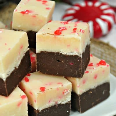 Peppermint Fudge recipe | A sweet treat for Christmas if you love all things candy canes and peppermint.