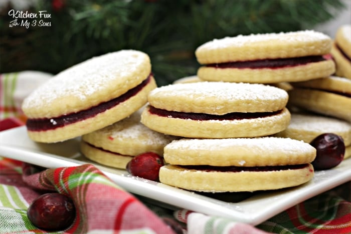 Cranberry Sandwich Cookies | Yummy Christmas cookie recipe