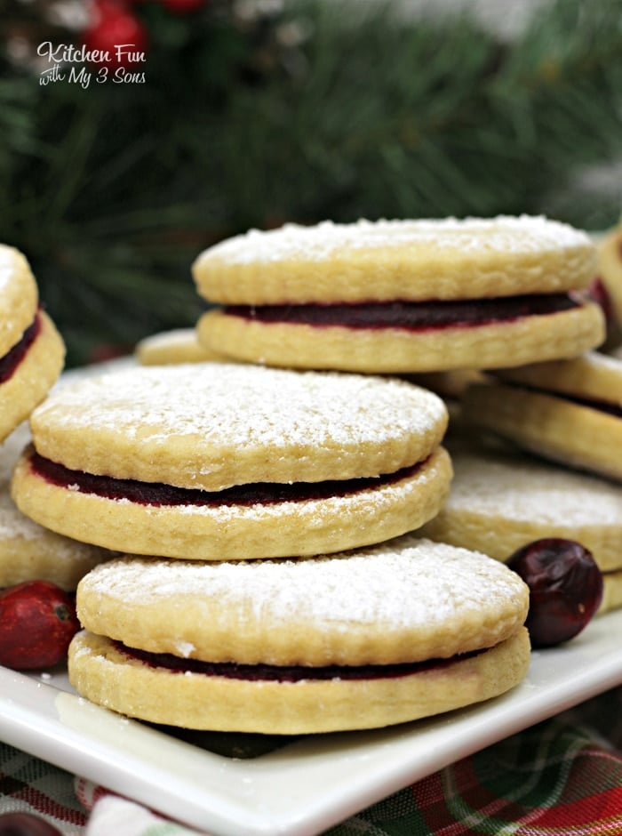 Cranberry Sandwich Cookies | Yummy Christmas cookie recipe