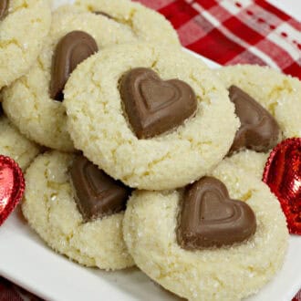 Valentine Crinkle Cookies feature