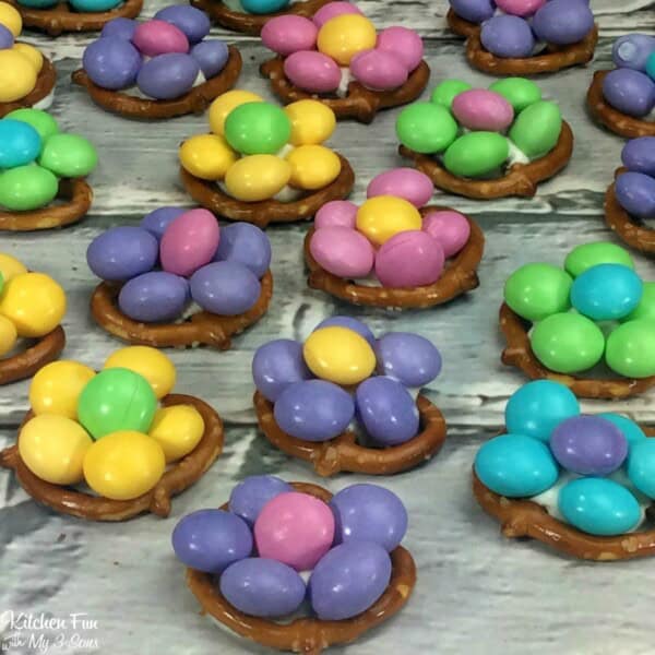 Spring Flower Pretzel Bites