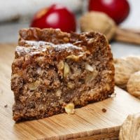 Cinnamon Apple Cake - Easy and Moist
