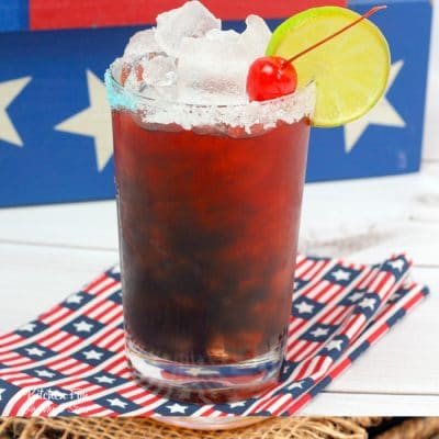 Talk about a fun drink for 4th of July, this American Margarita is it.