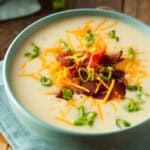 Creamy Cauliflower Soup feature