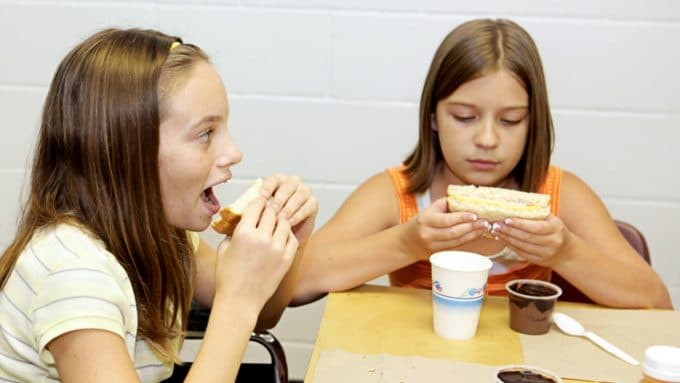 Are You Sure Your Kids Have Enough Time to Eat School Lunch?