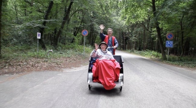Volunteers Are Taking Seniors On Rickshaw Rides To Get Them Out In Nature