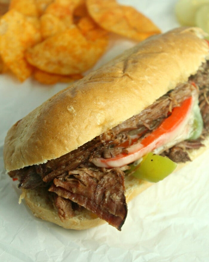 slow cooker drip beef sandwiches