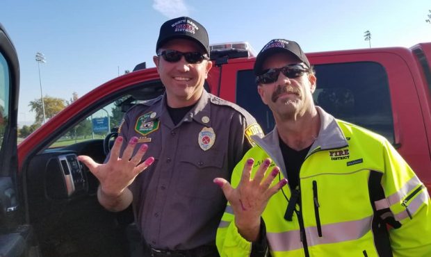 Firefighters Calm Little Girl After Car Crash By Letting Her Paint Their Nails