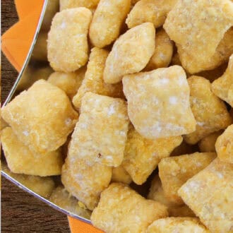 Pumpkin Spice Muddy Buddies feature