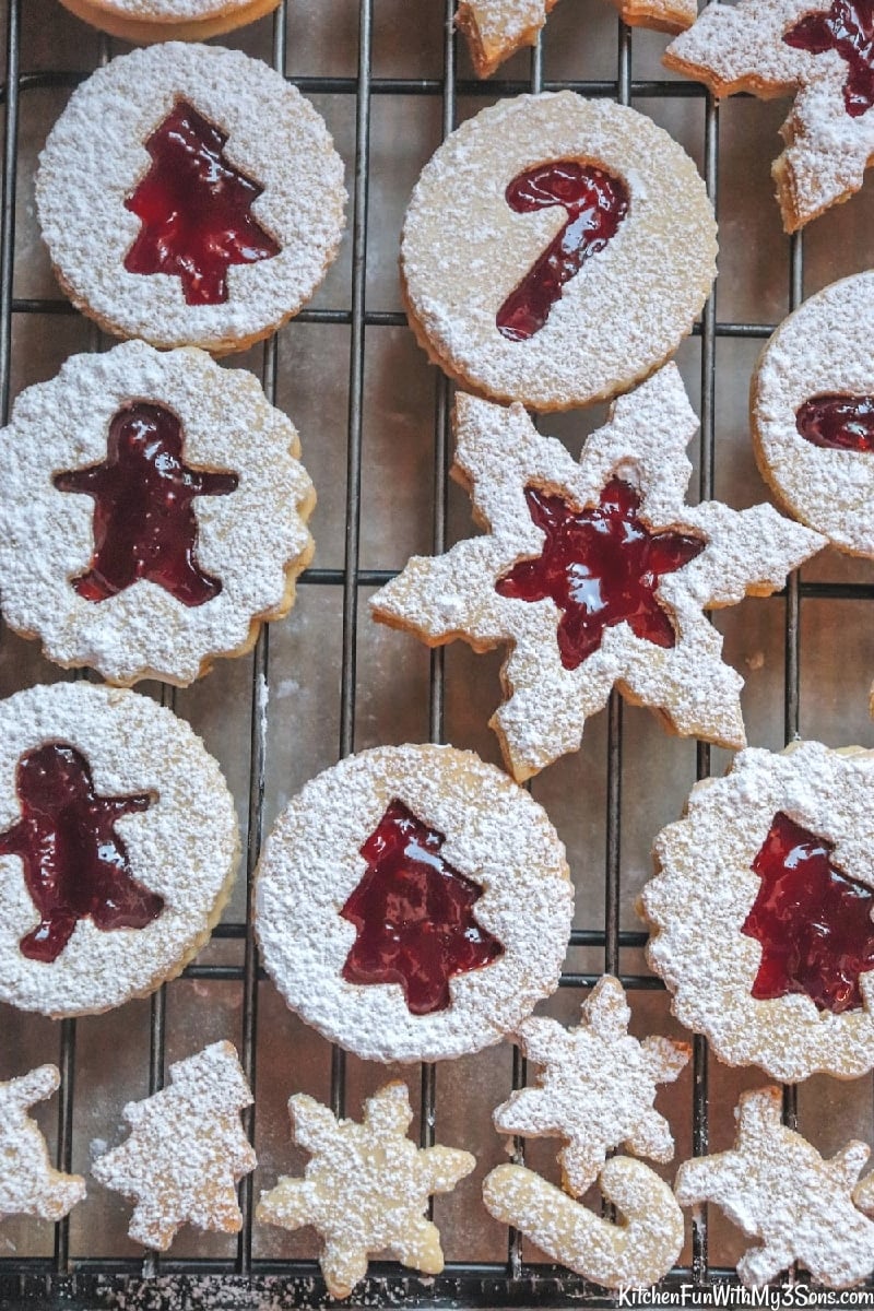 Overhead picture of linzer cookies on a wire cooling rack
