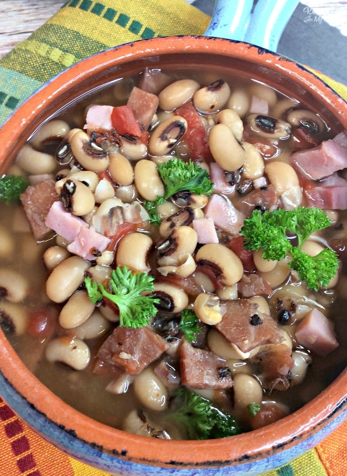 Slow Cooker Black Eyed Peas on New Yeas Day are a family tradition we've been following for as long as I remember. It's full of flavor with onion, garlic and ham.