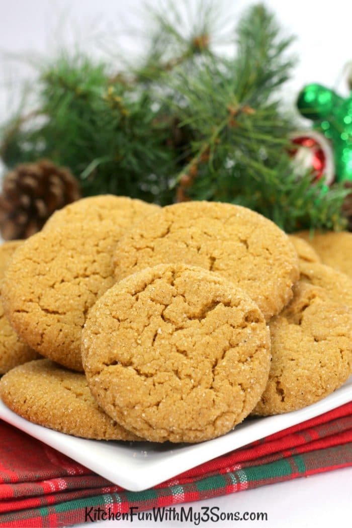 Stack of ginger snap cookies