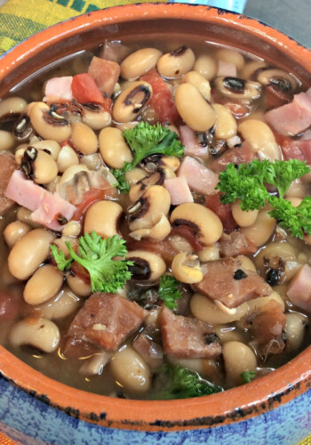 Slow Cooker Black Eyed Peas feature