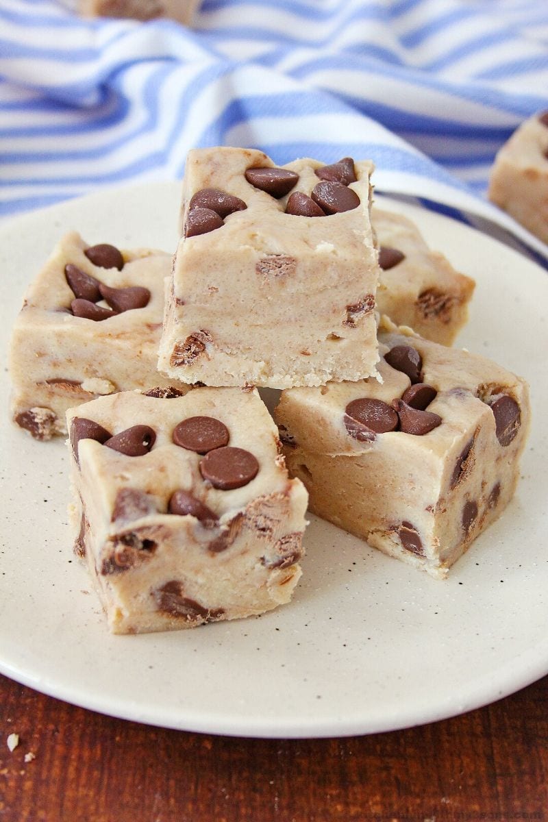 chocolate chip cookie dough fudge on a plate
