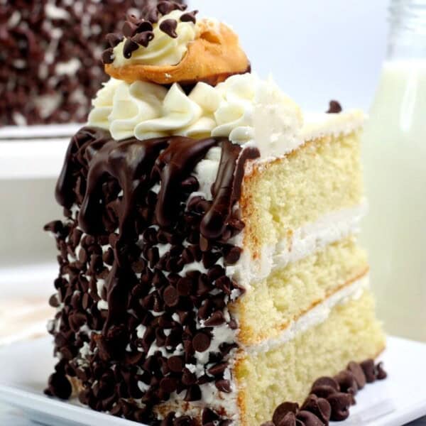 Layered Cannoli Cake Recipe