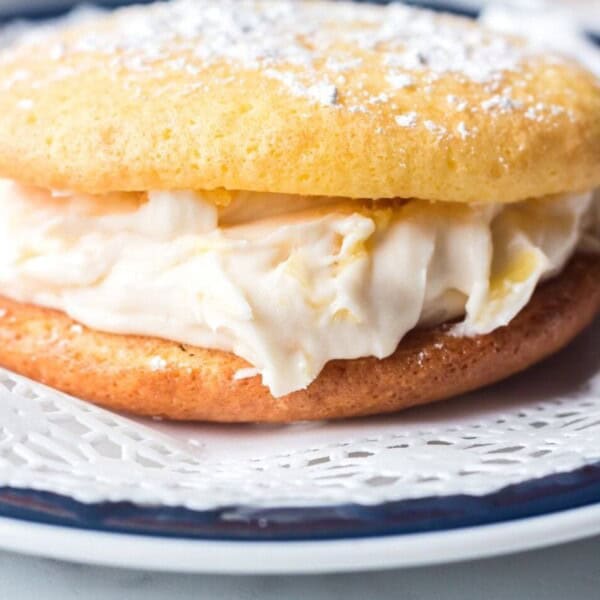 Pineapple Cream Filled Whoopie Pie Recipe