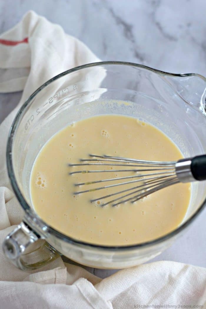 vanilla pudding in a bowl