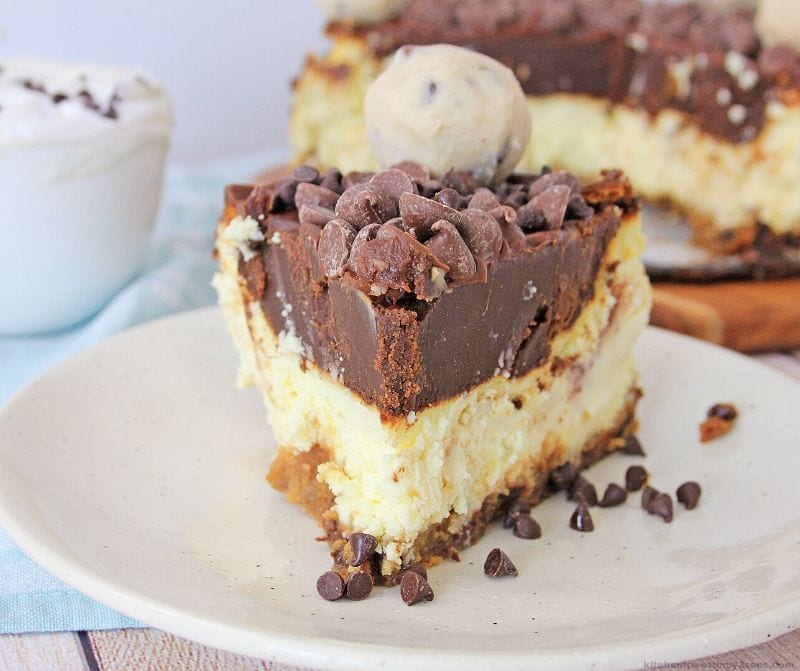 chocolate chip cookie dough cheesecake