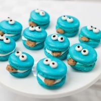 Cookie Monster Macarons Recipe