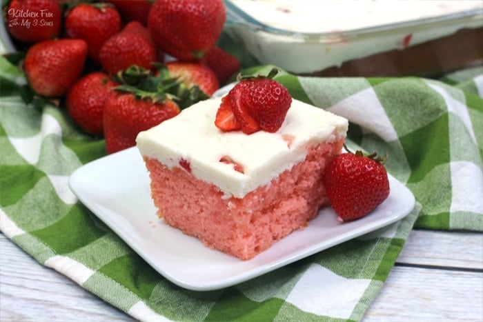Strawberry and Cream Cake 