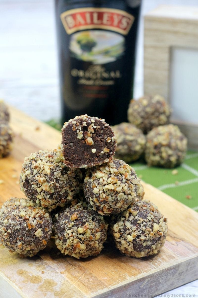 Bailey's Chocolate Balls with Nuts