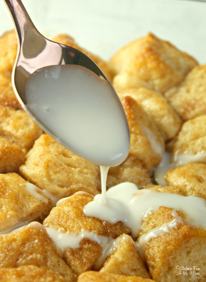Cinnamon Roll Bites are the best breakfast recipe ever. Use canned biscuits and a simple homemade glaze to make this in under half an hour.