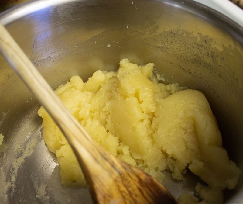 make the cream puff dough
