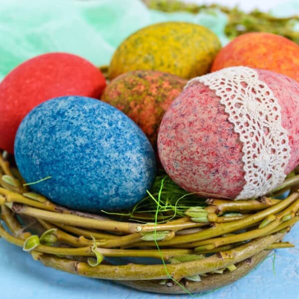 Dying Easter Eggs With Rice