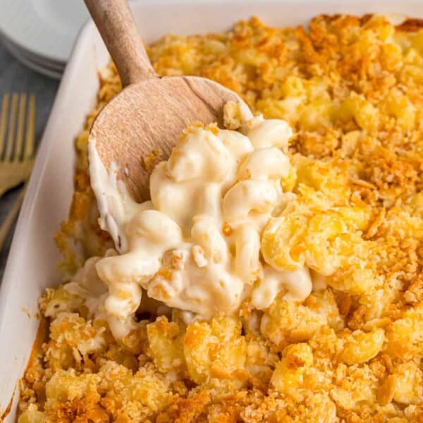 White Mac and Cheese feature
