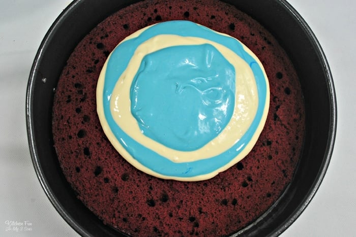 How To Make Red White and Blue Cake