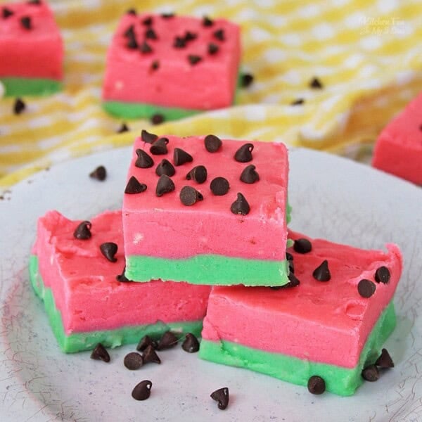 Watermelon Fudge is a fun summer treat to make with chocolate and real watermelon flavor. The mini chocolate chips on top look just like seeds!