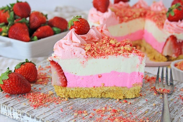 Strawberry Shortcake Cheesecake Recipe