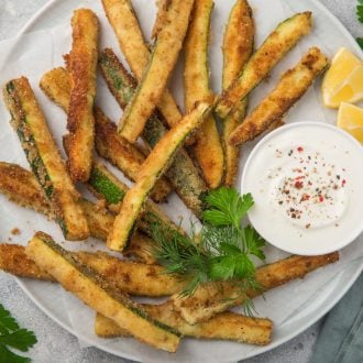 Crispy Baked Zucchini Fries on a plate