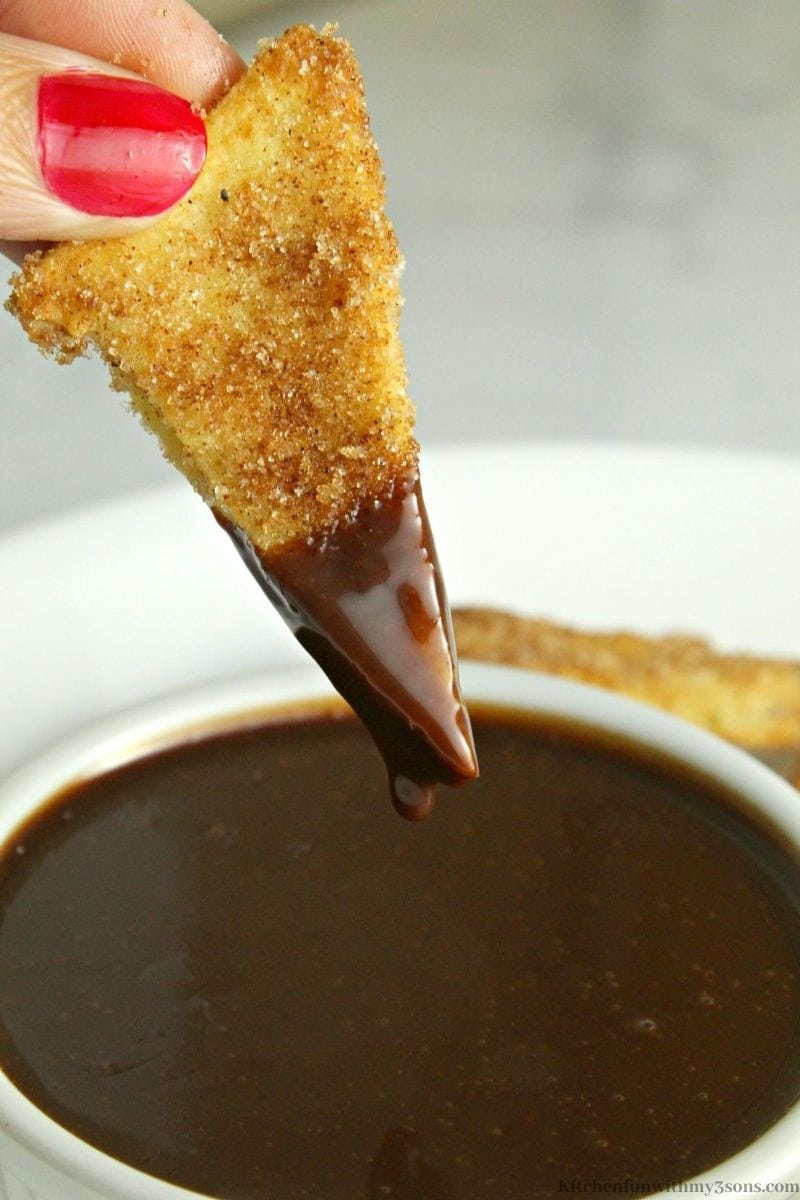Baked Churro Chips with Ganache