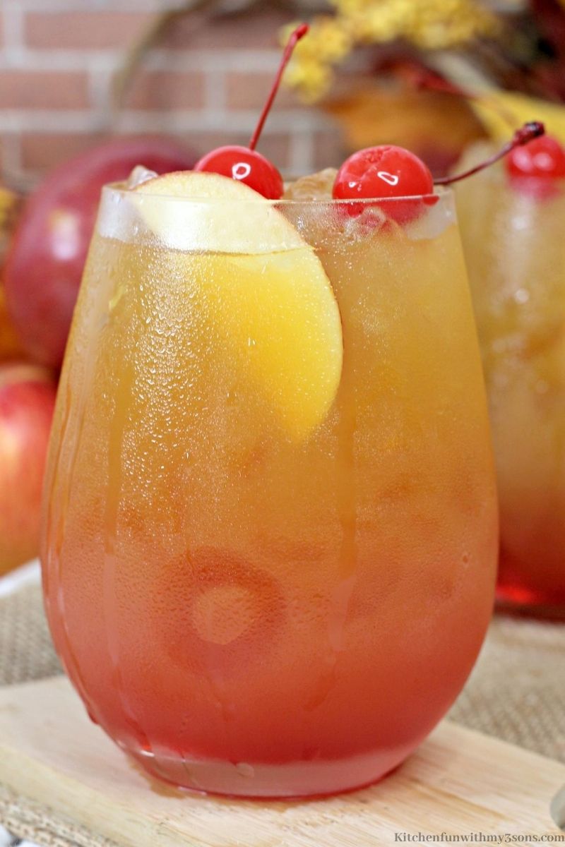 Apple Cocktail