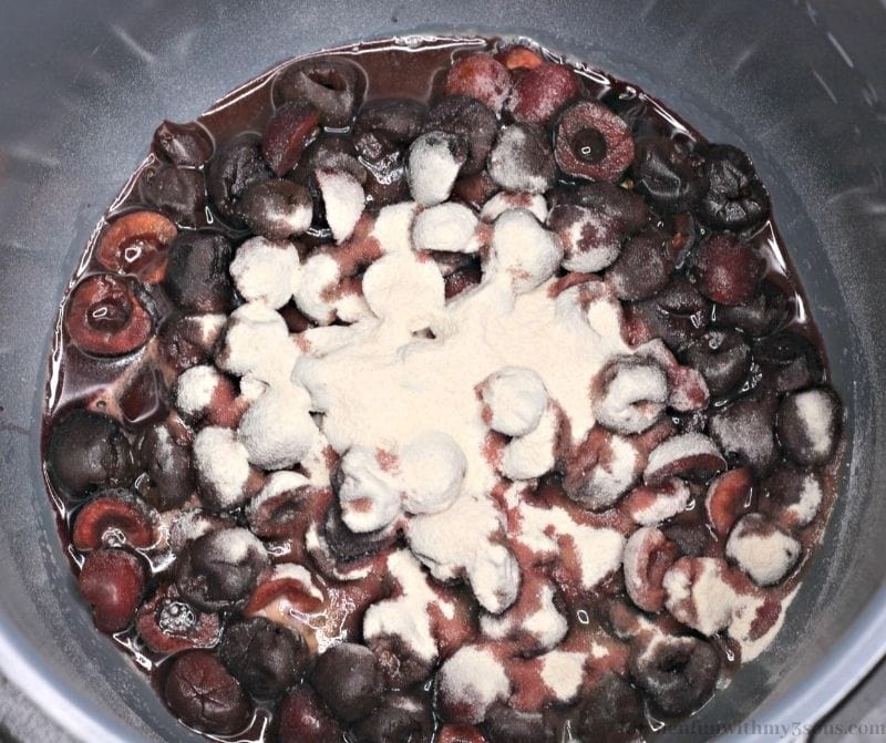 cherries and pectin in instant pot