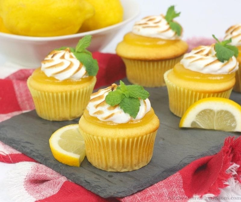 lemon meringue cupcakes