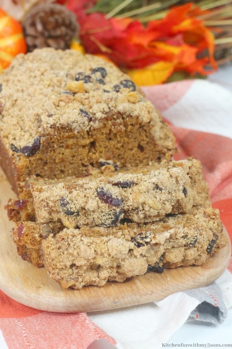 Pumpkin Cranberry Walnut Bread with Streusel Topping