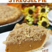 Pumpkin Streusel Pie