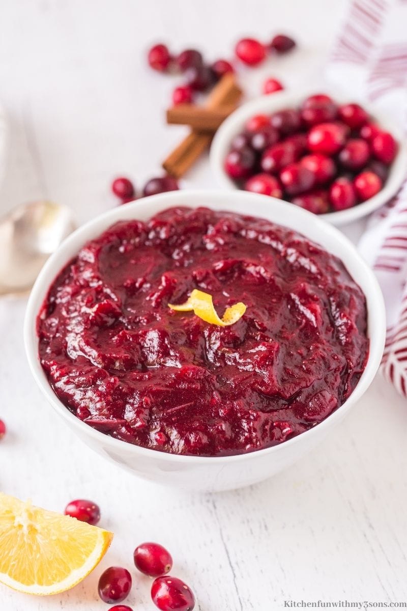 Cinnamon Spice Cranberry Sauce in a serving bowl.