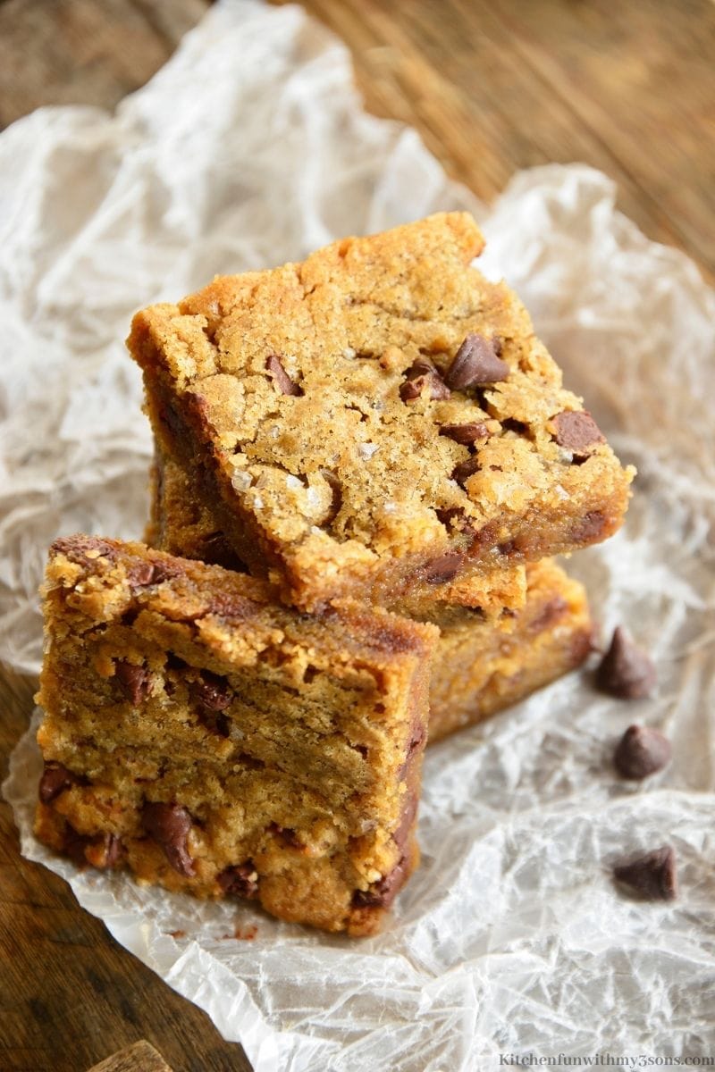 Brown Butter Blondies on parchment paper.