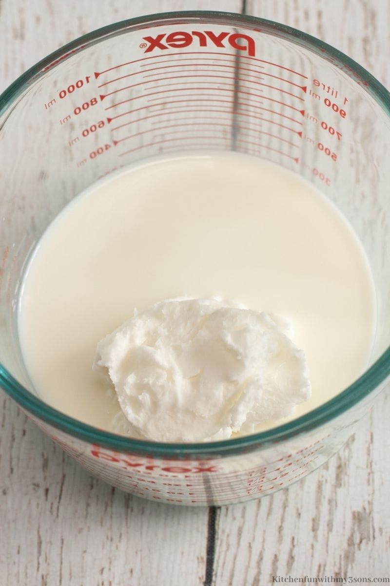 Shortening and milk in a small bowl.