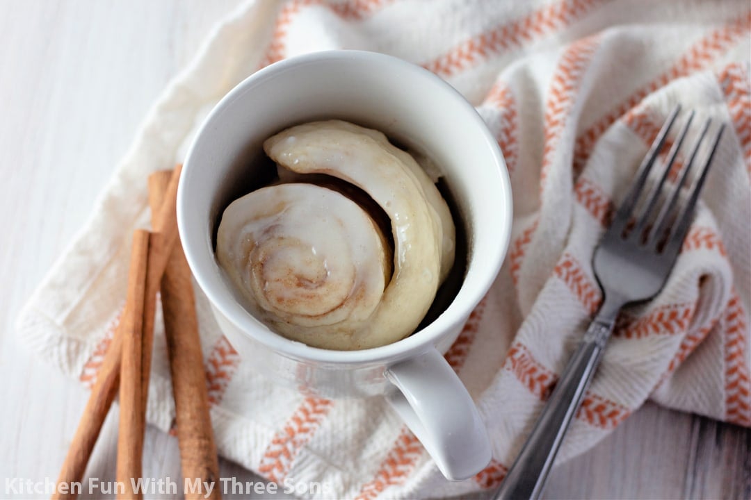 Microwave Cinnamon Roll