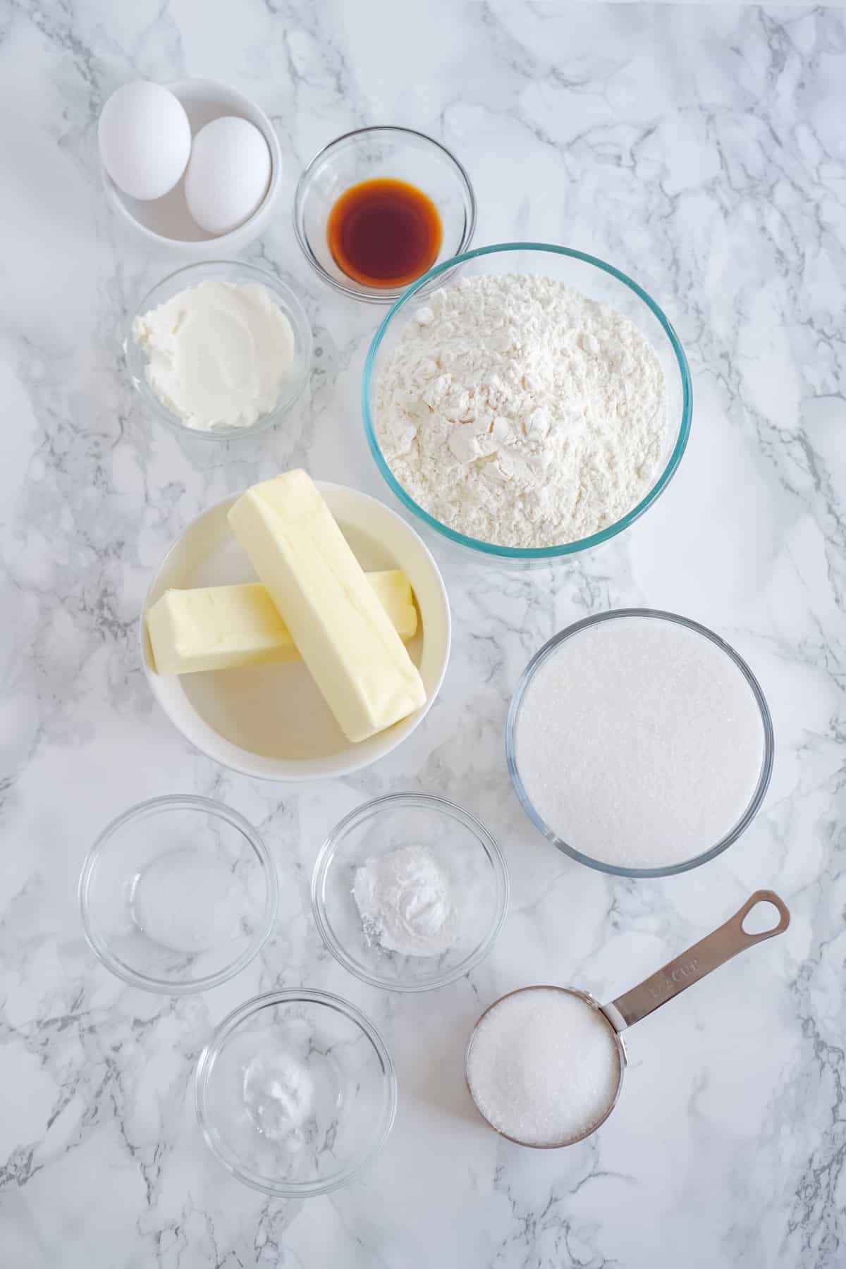 Ingredients needed to make sugar cookies