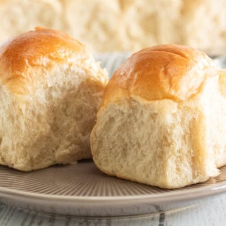 Whole Wheat Rolls feature