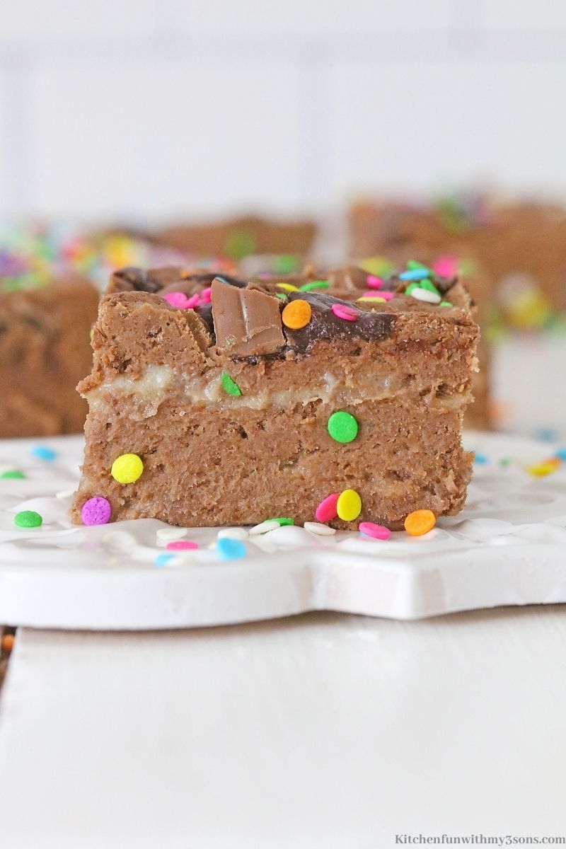 A close up of one of the fudge squares.