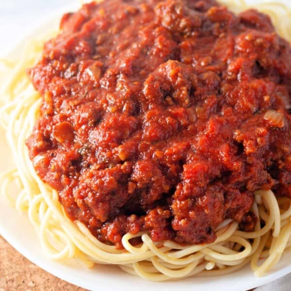 Homemade Spaghetti Meat Sauce feature