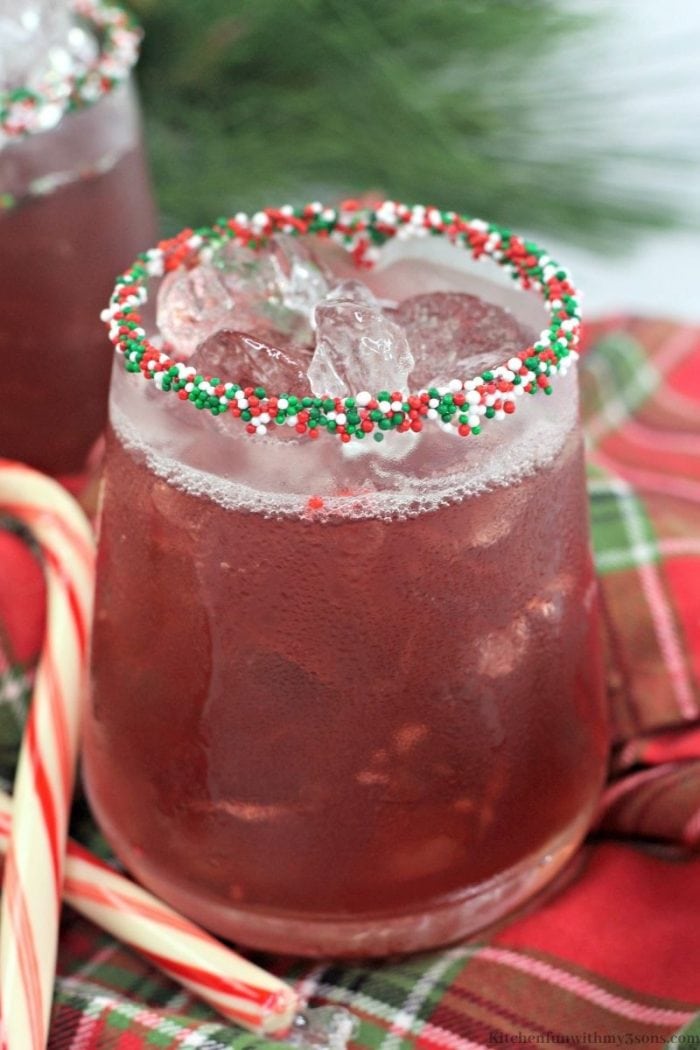 The elf cocktail with sprinkles around the rim.